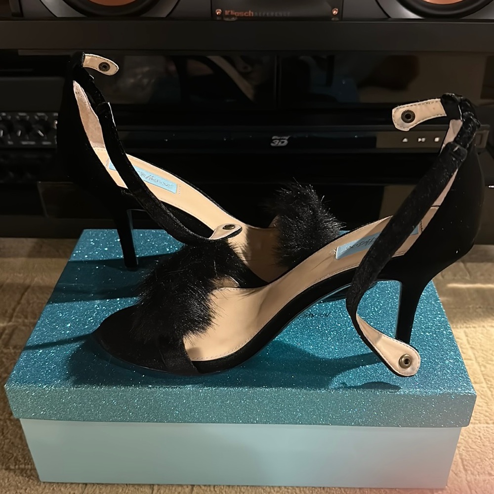 Betsy Johnson Black Heels